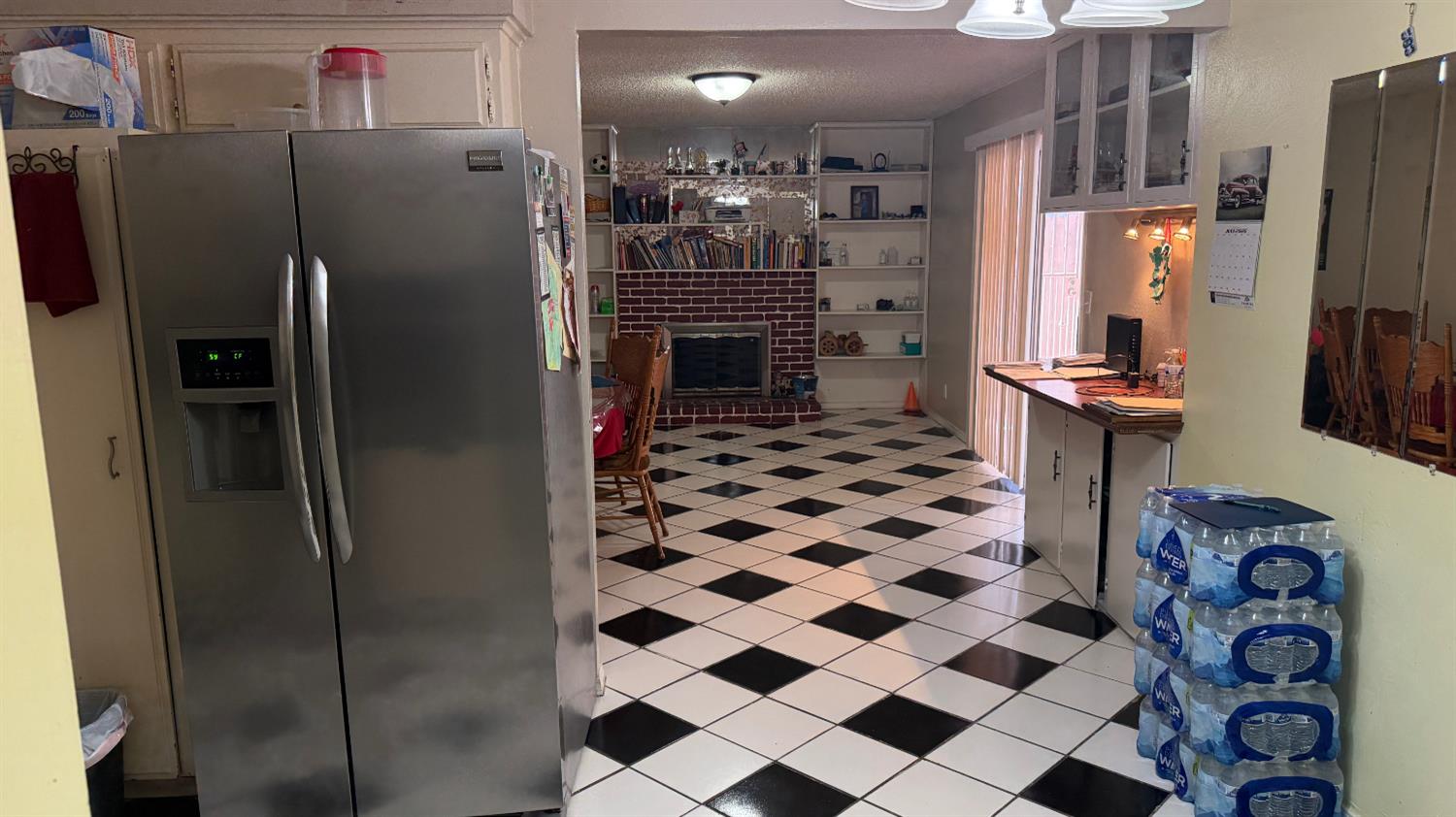 2310 S Meridian Ave, Fresno, CA 93725