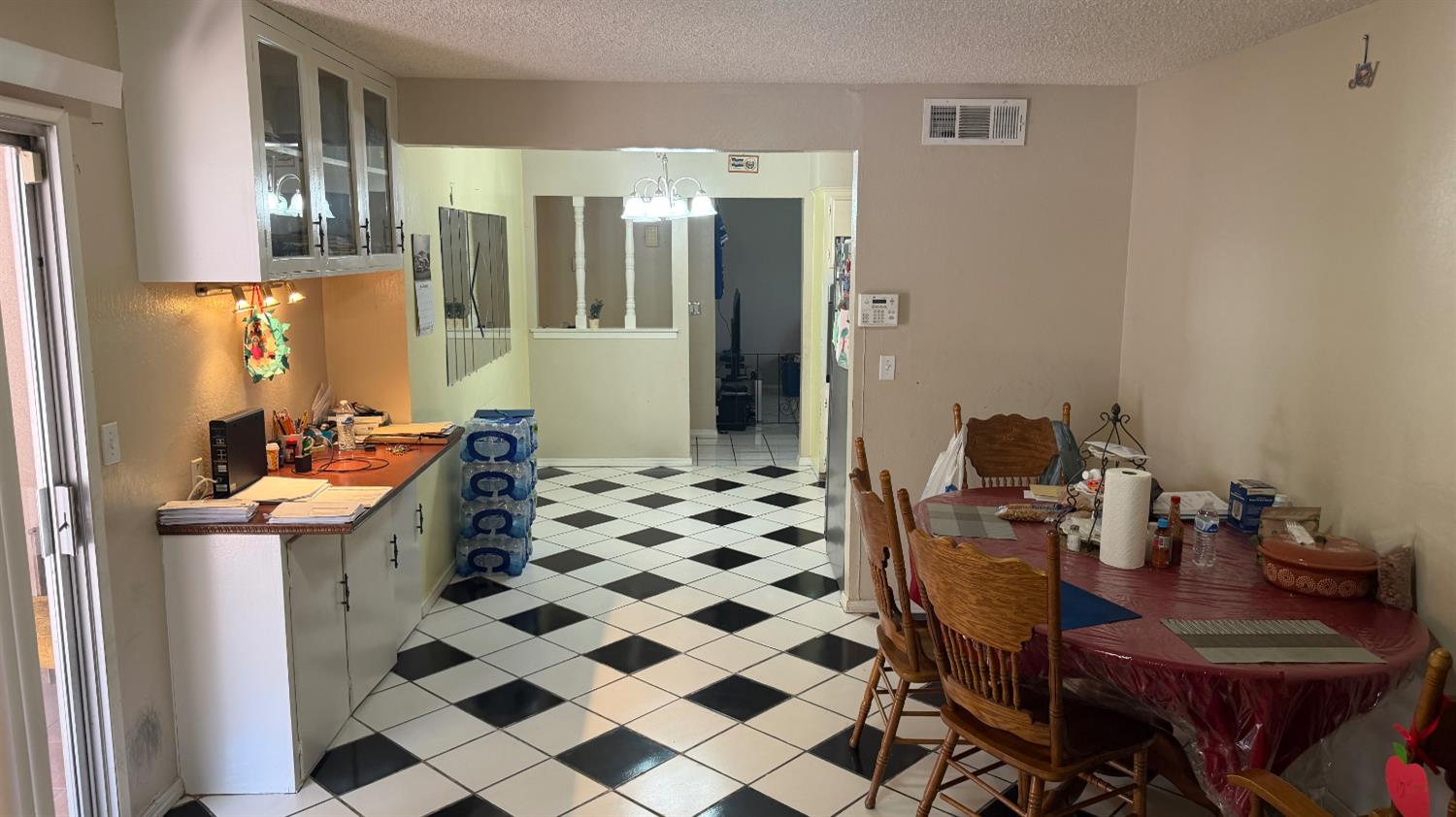 2310 S Meridian Ave, Fresno, CA 93725