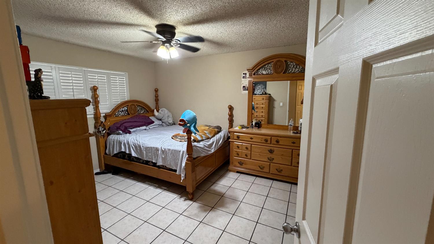 2310 S Meridian Ave, Fresno, CA 93725