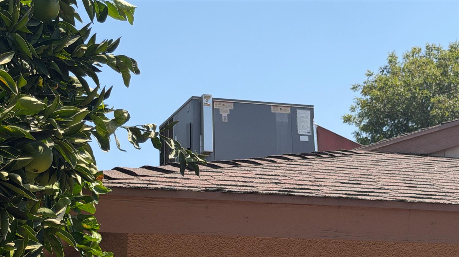 2310 S Meridian Ave, Fresno, CA 93725
