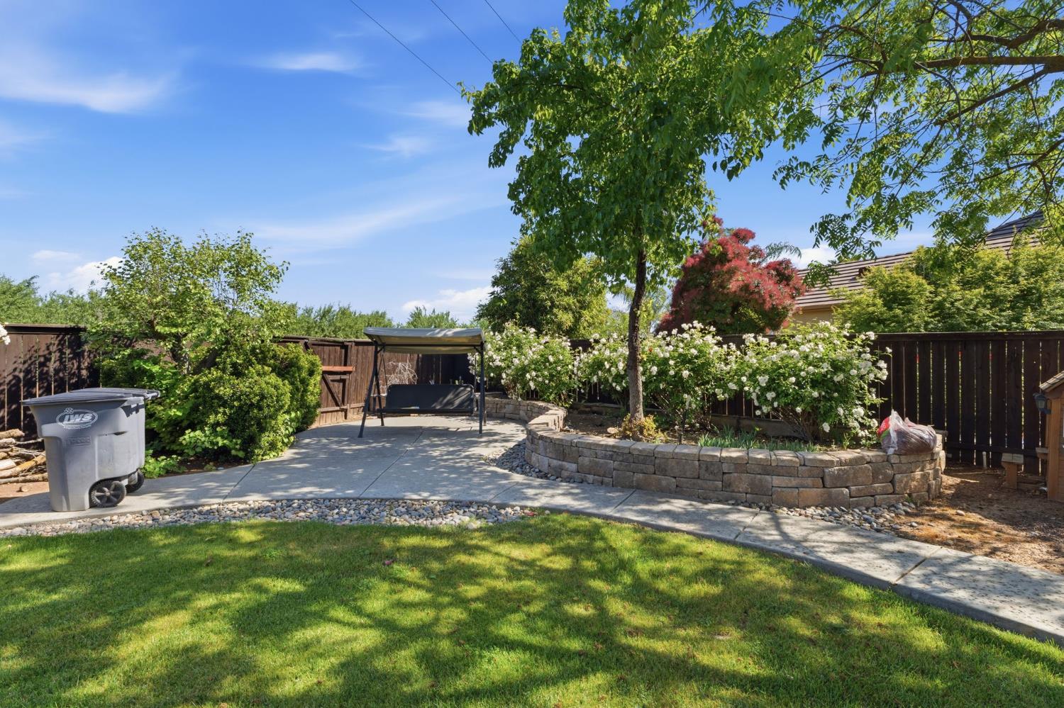 11092 E Le Conte Pass Ct, Clovis, CA 93619