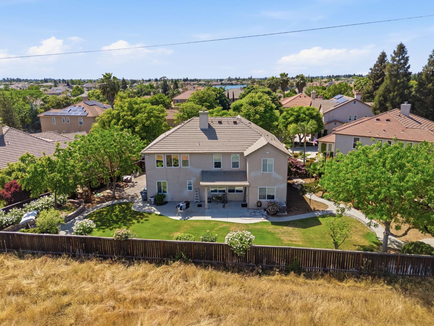 11092 E Le Conte Pass Ct, Clovis, CA 93619