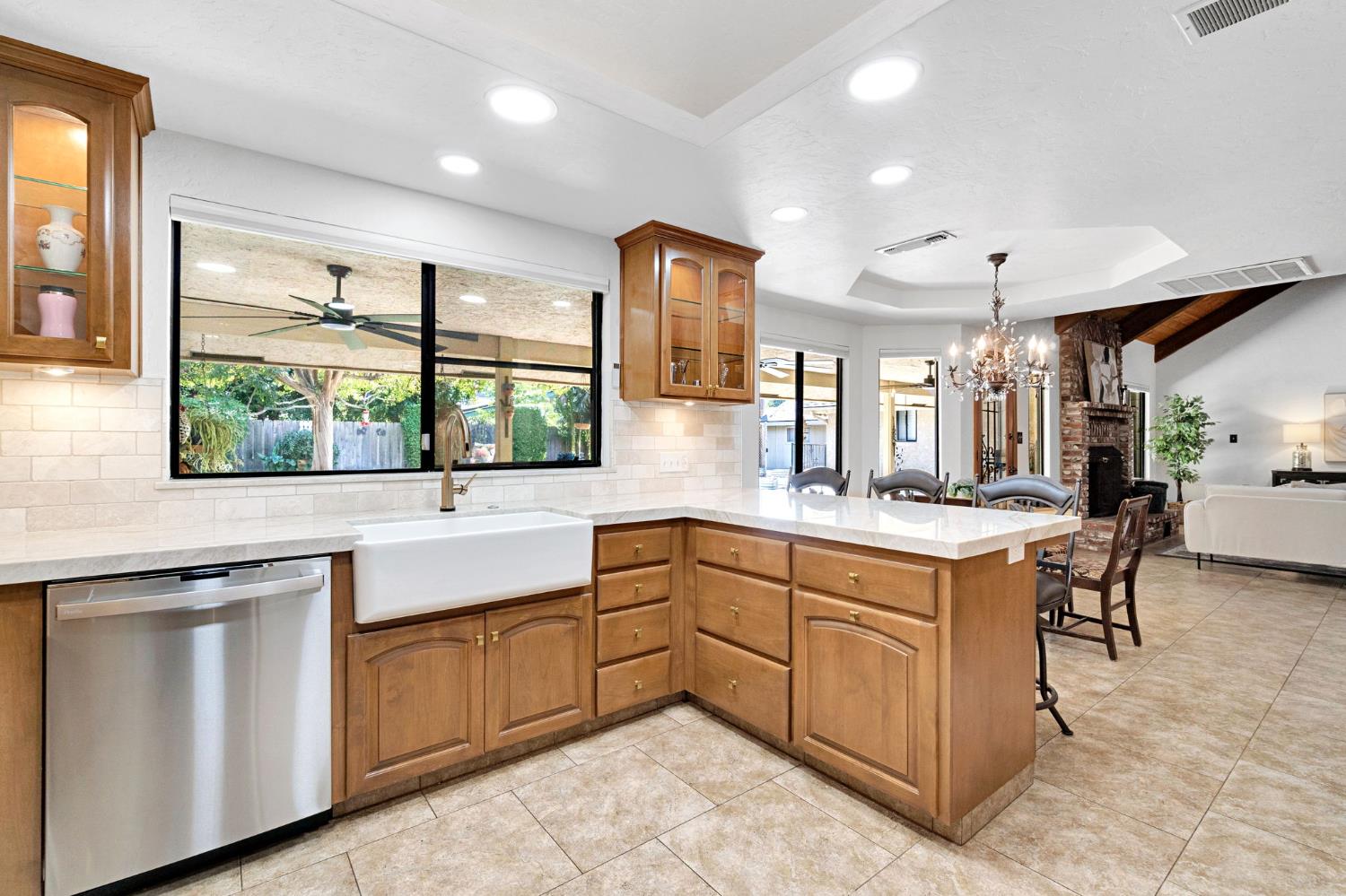 1721 W Wrenwood Ave, Fresno, CA 93711