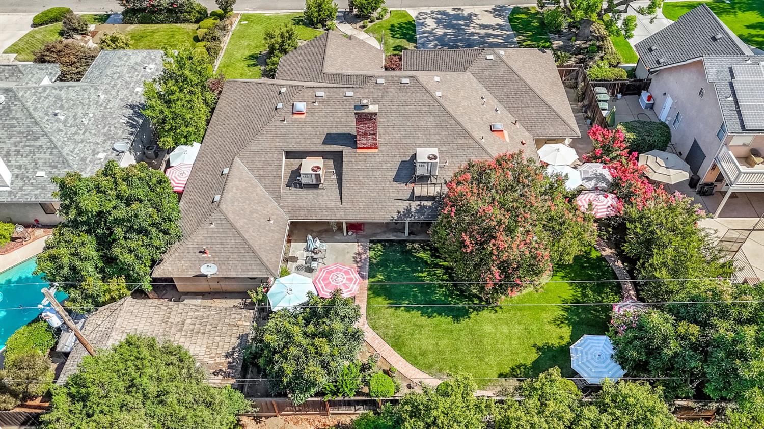 1721 W Wrenwood Ave, Fresno, CA 93711