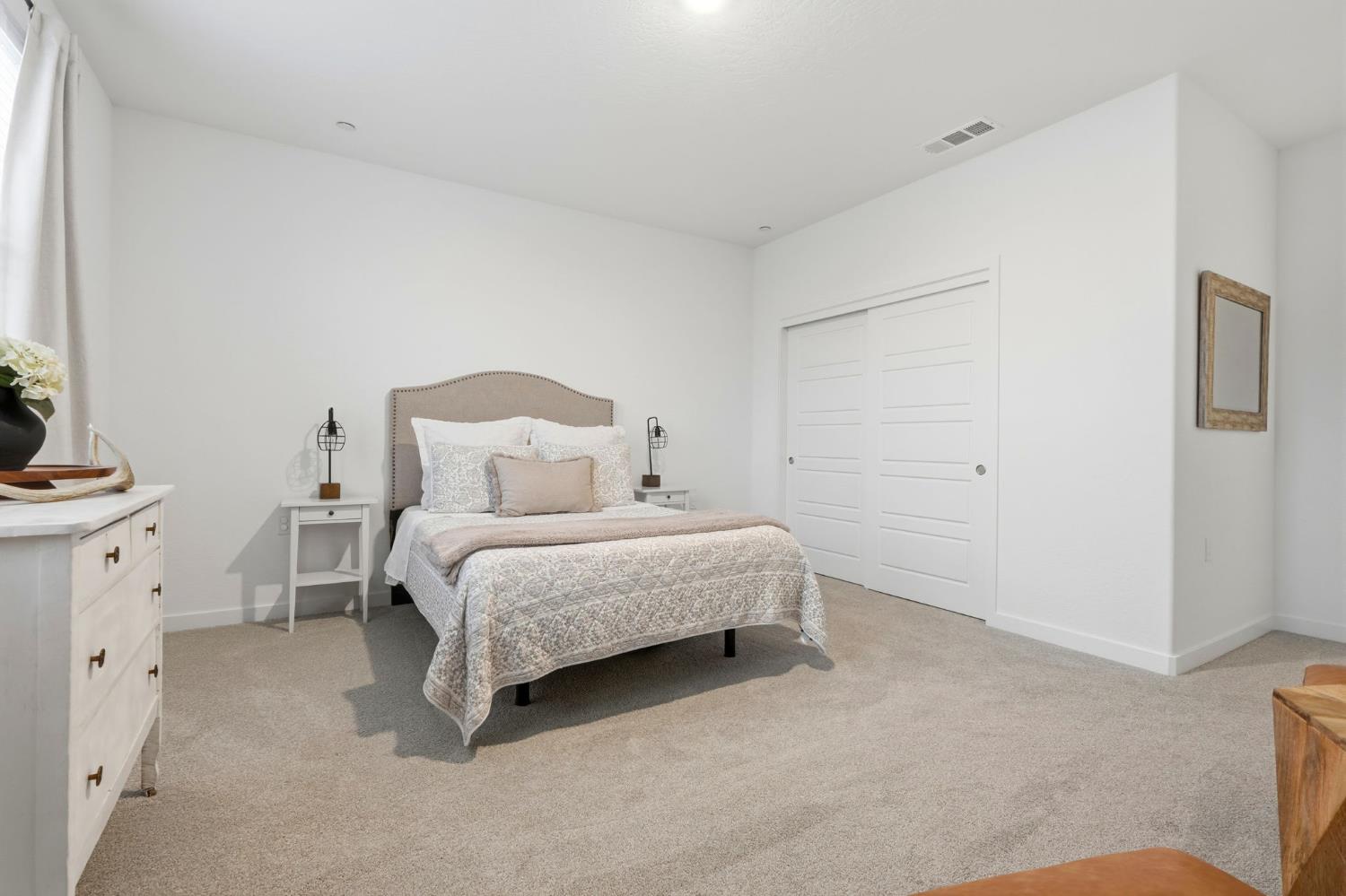 4449 N Phoenix Ave, Fresno, CA 93723