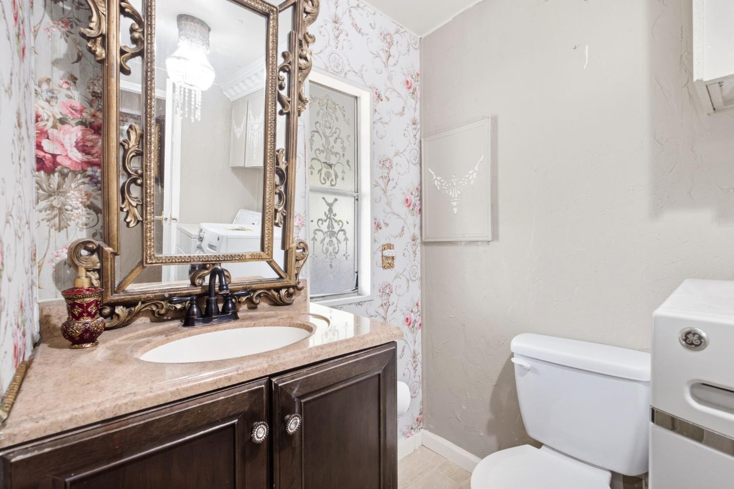 221 W Herndon Ave #57, Pinedale, CA 93650