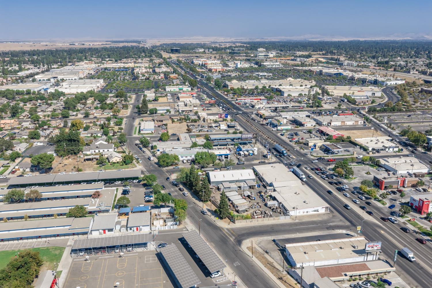 221 W Herndon Ave #57, Pinedale, CA 93650