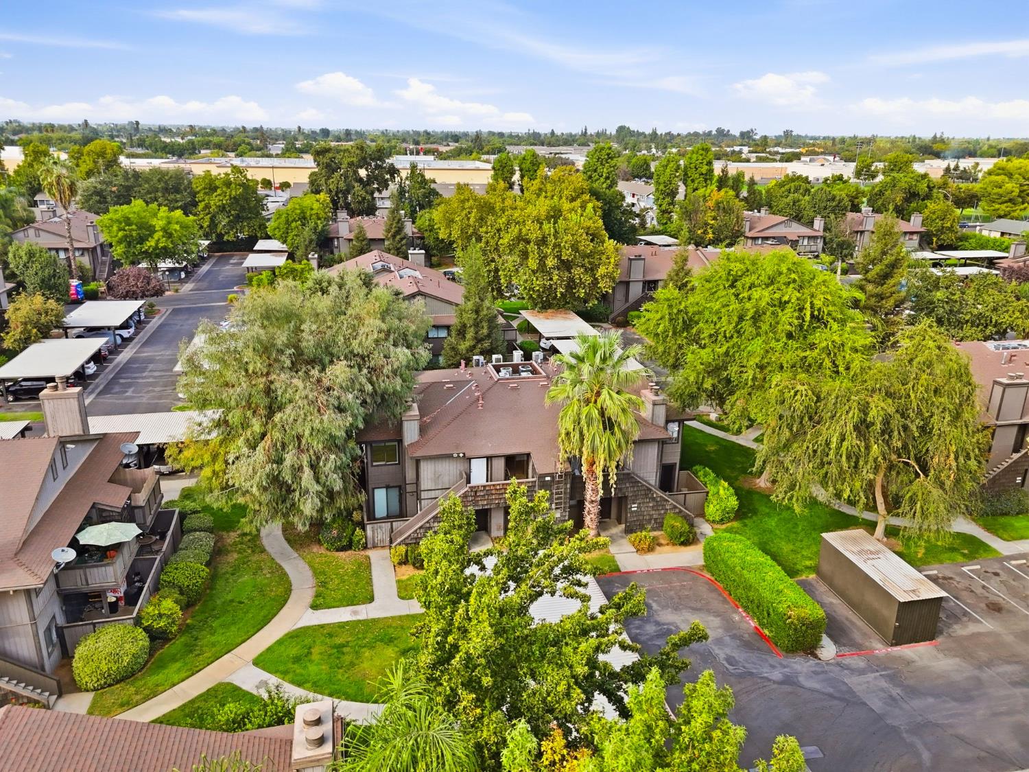 1190 S Winery Ave #222, Fresno, CA 93727