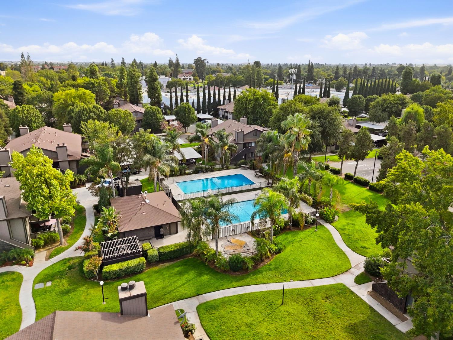 1190 S Winery Ave #222, Fresno, CA 93727