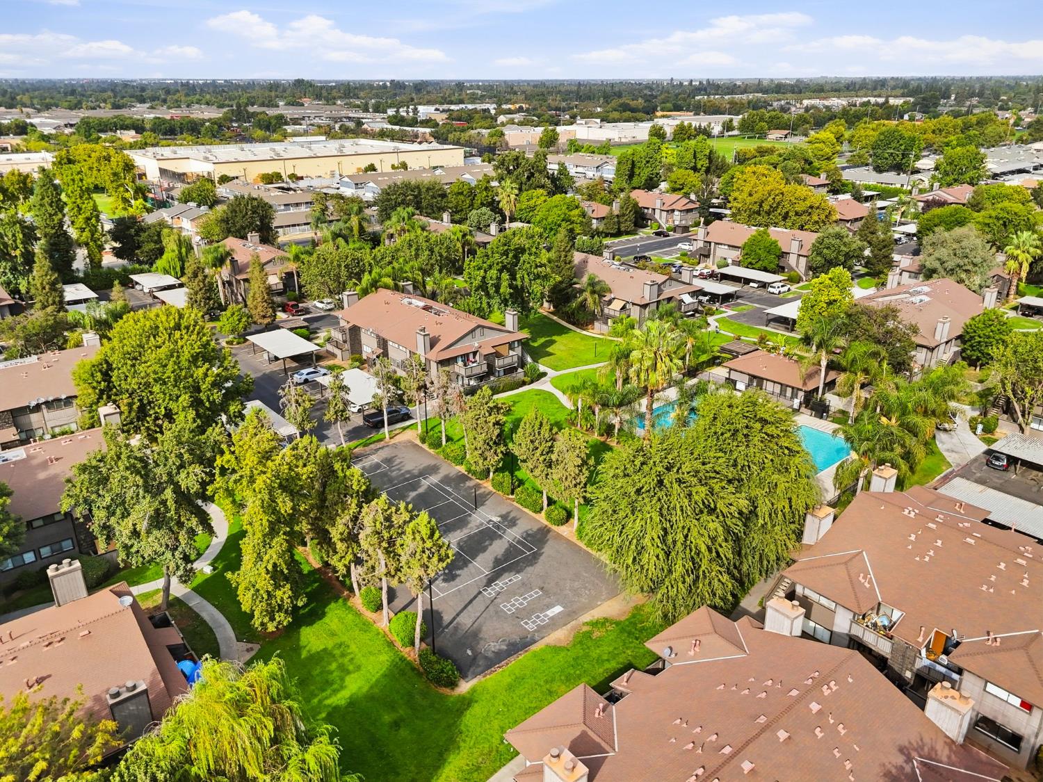 1190 S Winery Ave #222, Fresno, CA 93727