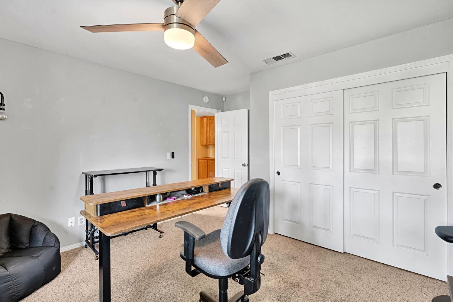 6426 N Fruit Ave, Fresno, CA 93711