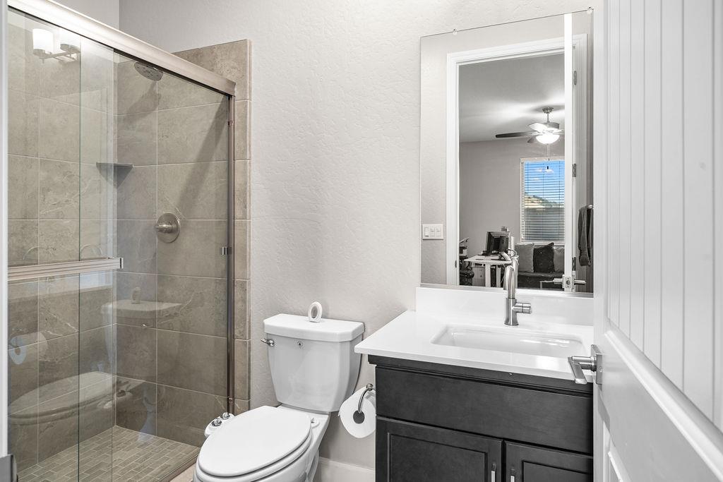19733 Desert Willow Ln, Friant, CA 93626