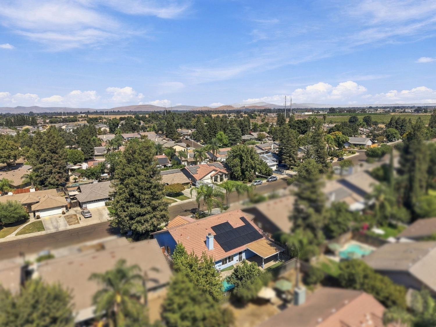 4029 E Meadow, Visalia, CA 93292
