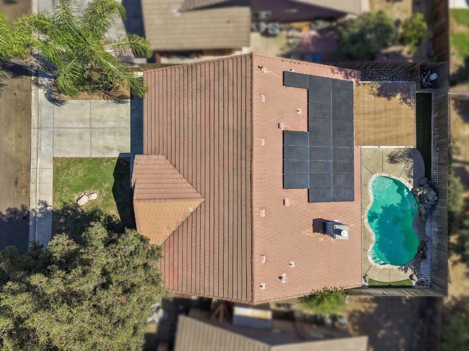 4029 E Meadow, Visalia, CA 93292