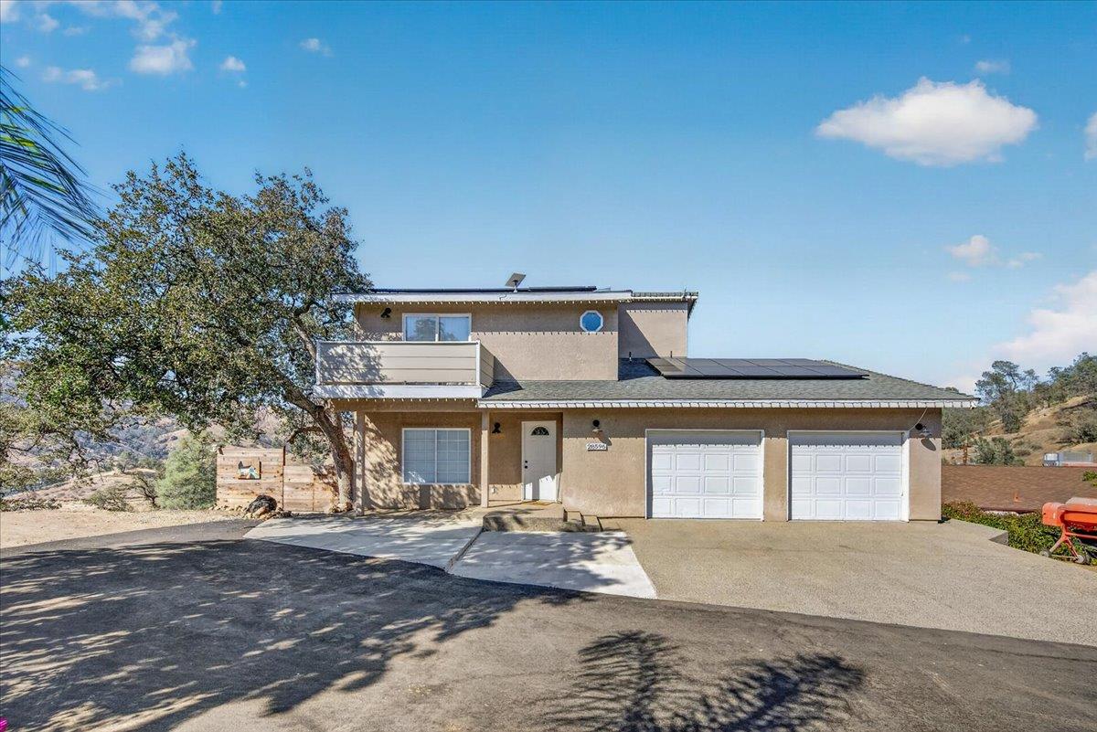28596 Sky Harbour Rd, Friant, CA 93626