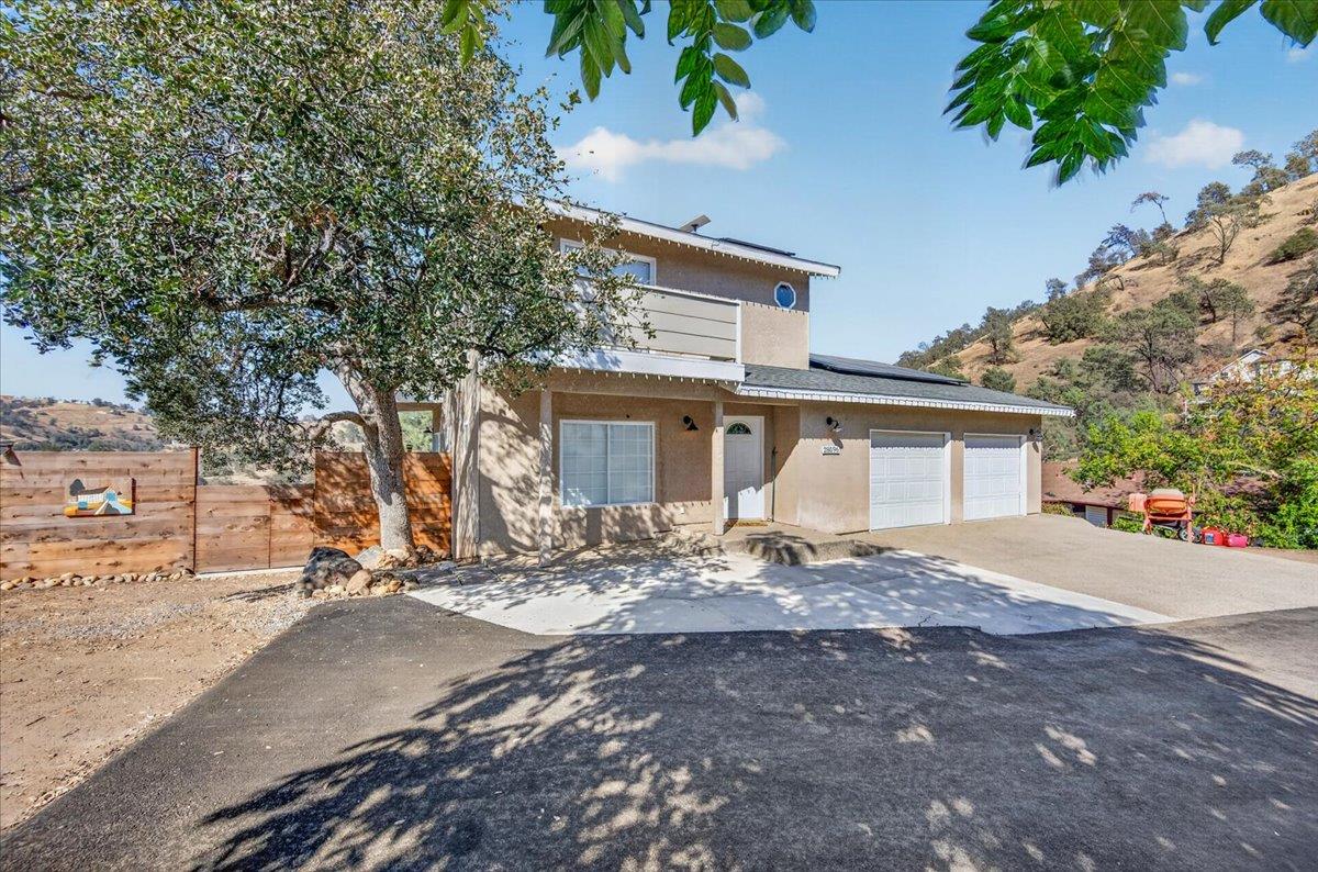 28596 Sky Harbour Rd, Friant, CA 93626