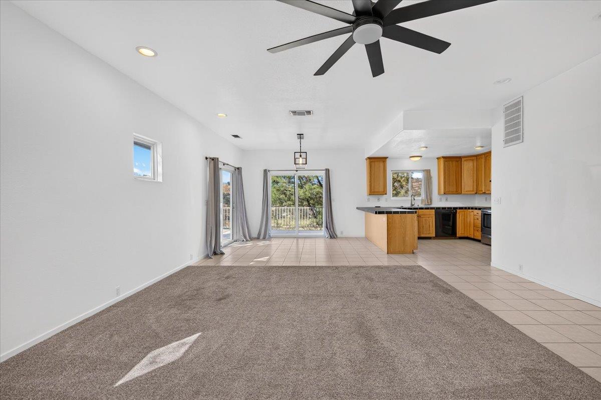 28596 Sky Harbour Rd, Friant, CA 93626