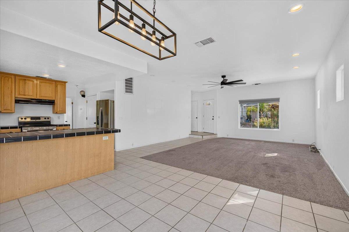 28596 Sky Harbour Rd, Friant, CA 93626