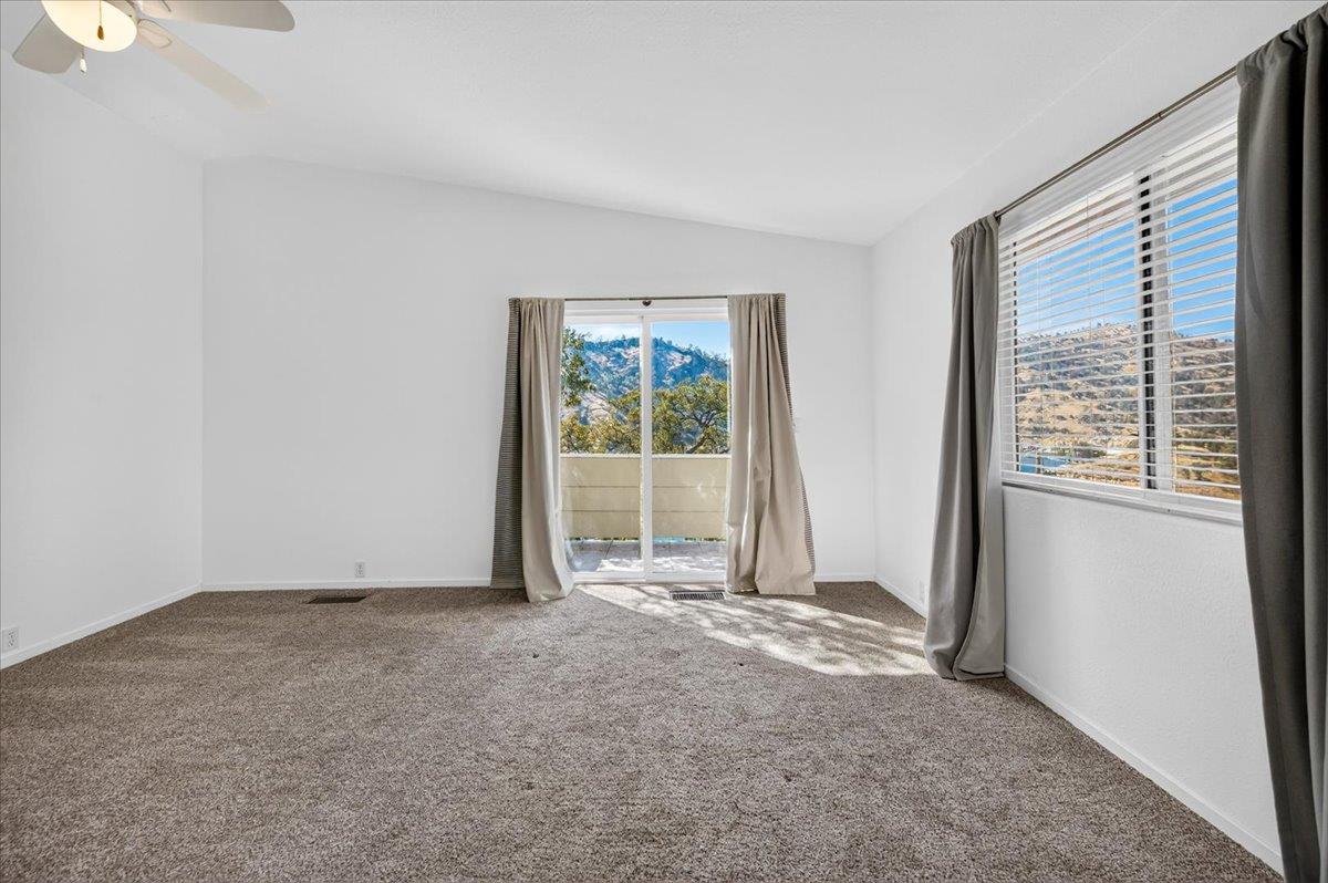 28596 Sky Harbour Rd, Friant, CA 93626