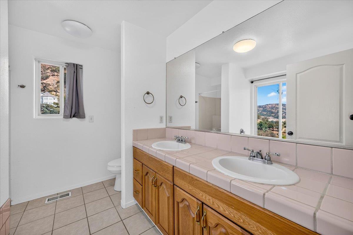 28596 Sky Harbour Rd, Friant, CA 93626