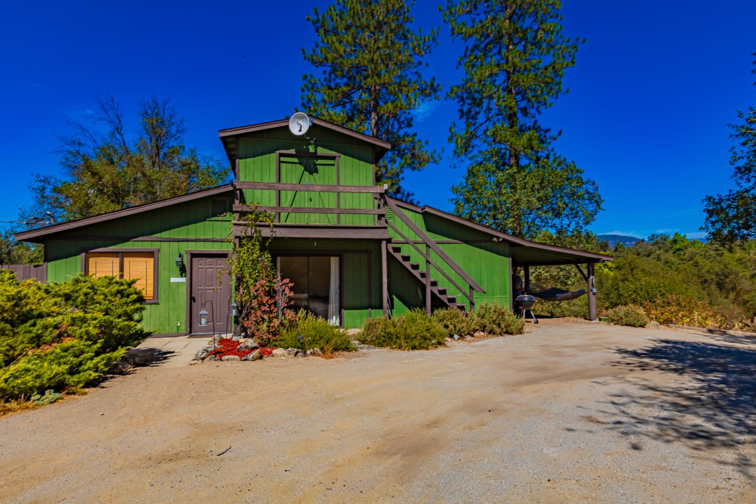 41133 41129 Highway 49, Oakhurst, CA 93644