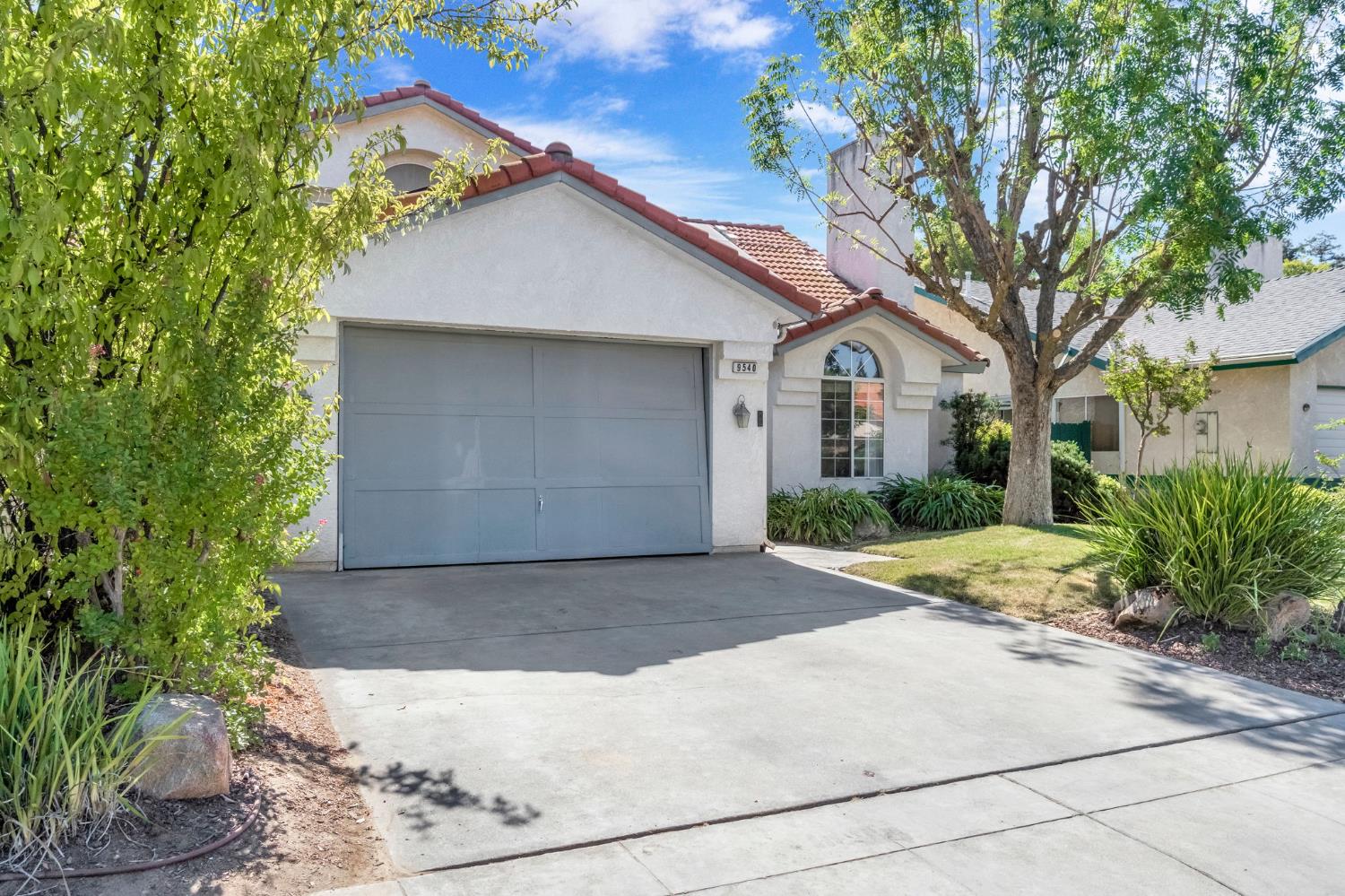 9540 N 10Th St, Fresno, CA 93720