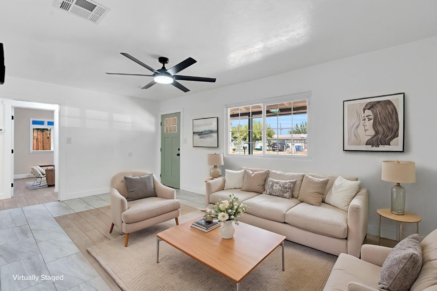 8753 E Ostler St, Selma, CA 93662