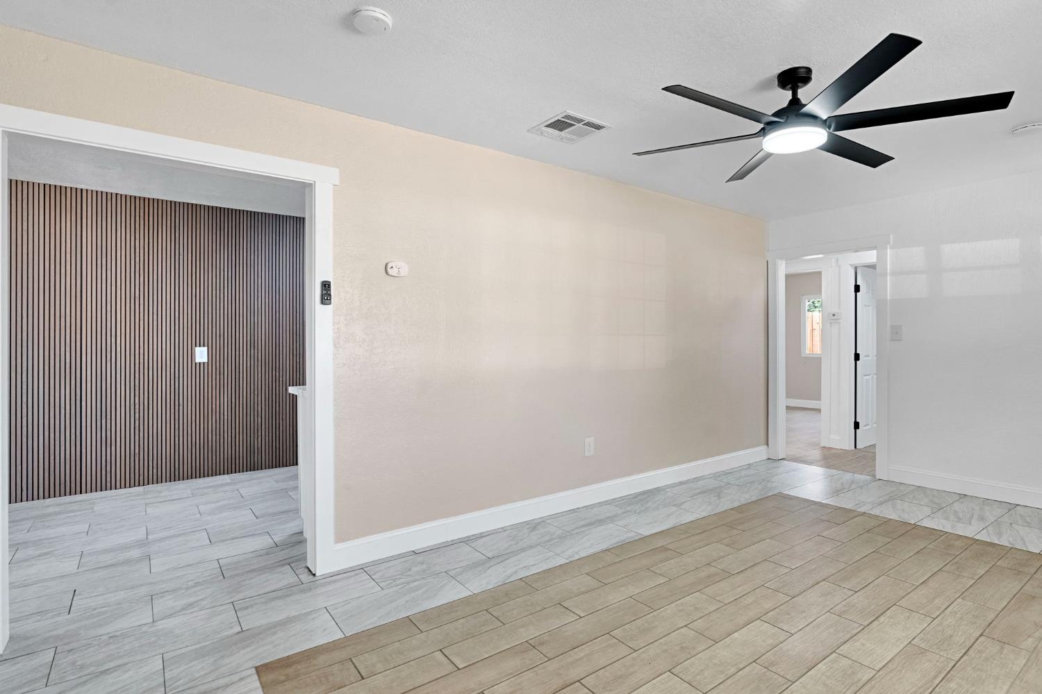 8753 E Ostler St, Selma, CA 93662