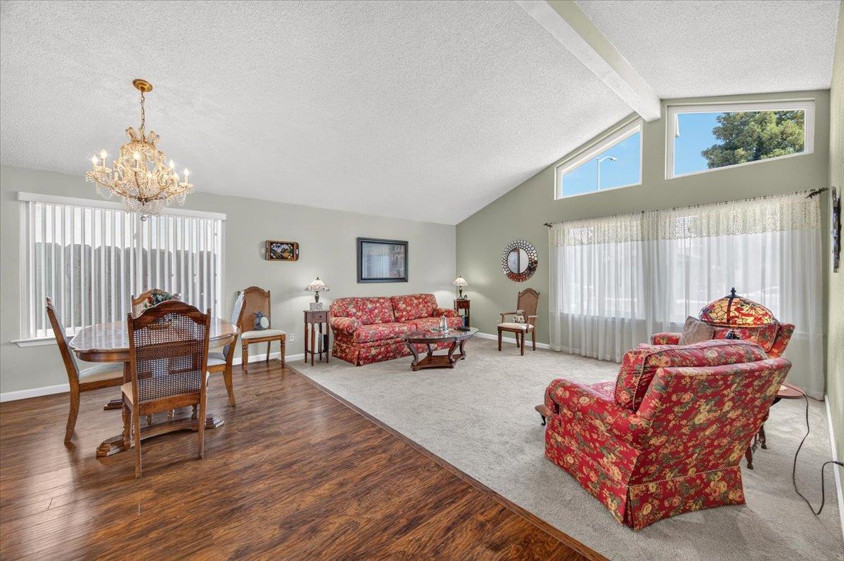 56 Burl Ave, Clovis, CA 93611