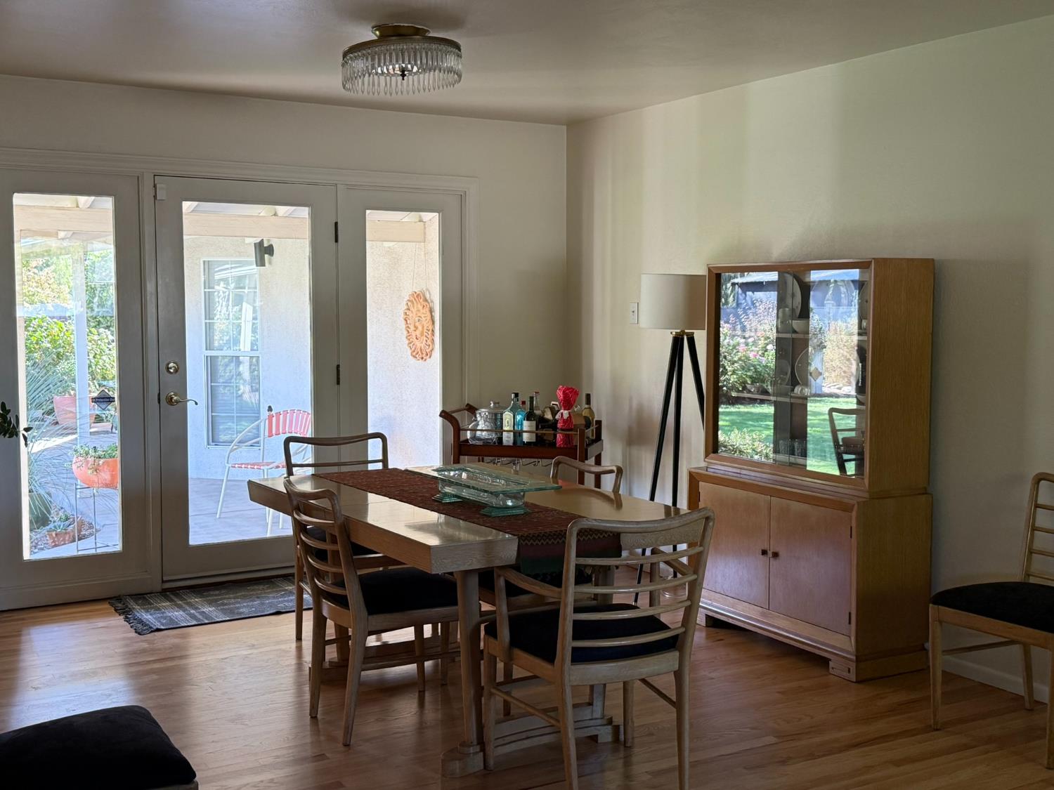 213 Hilton St, Madera, CA 93637