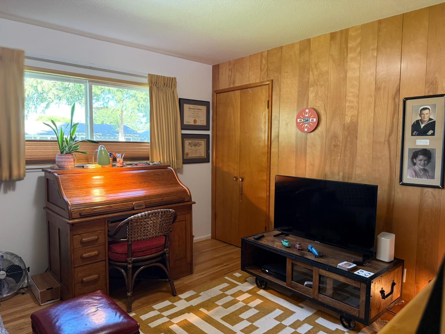 213 Hilton St, Madera, CA 93637