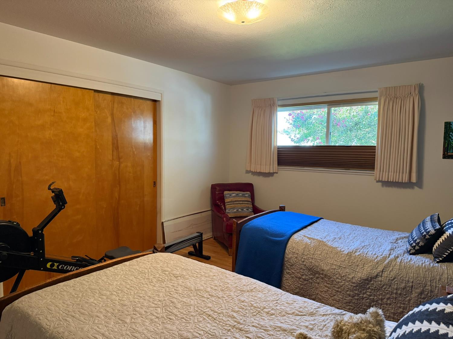 213 Hilton St, Madera, CA 93637