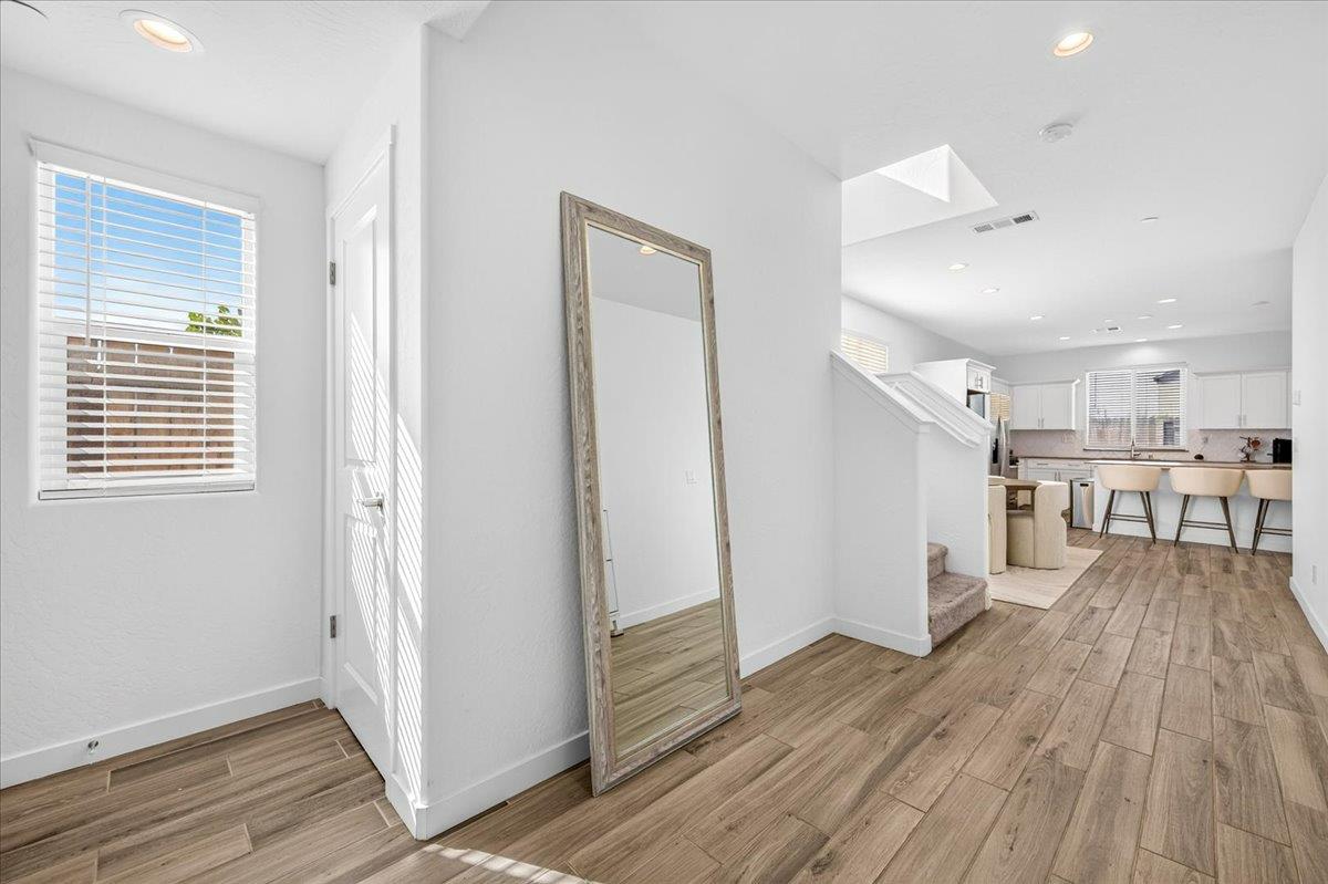 6050 W Swift Ave, Fresno, CA 93723