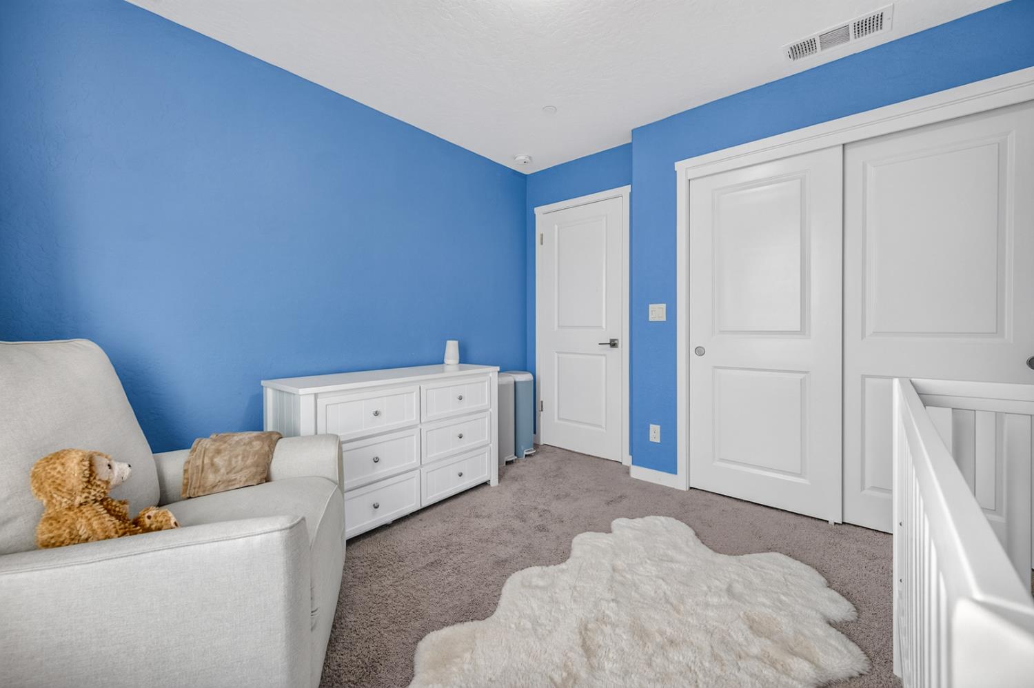 6050 W Swift Ave, Fresno, CA 93723