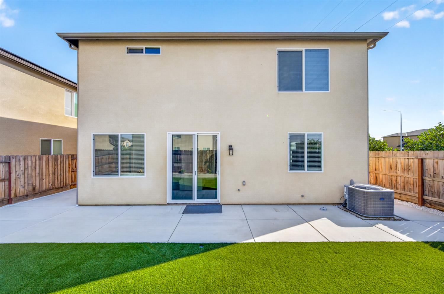 6050 W Swift Ave, Fresno, CA 93723