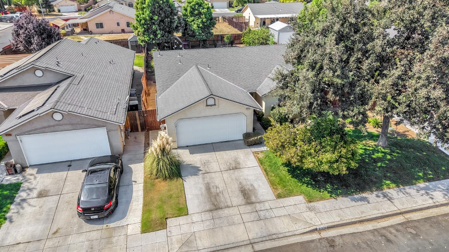 2374 S Sabre Ave, Fresno, CA 93727