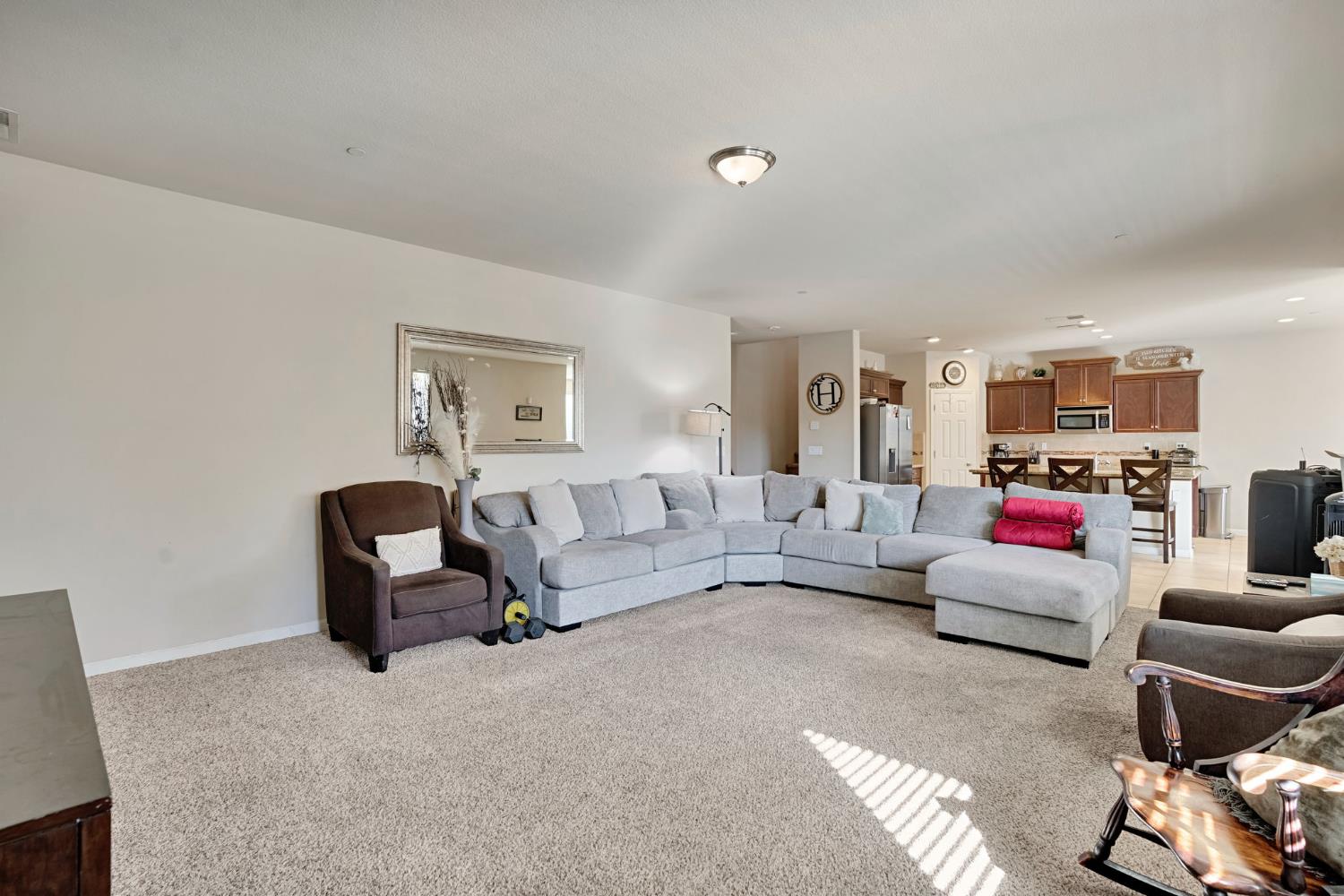 3507 Carmelita Ave, Clovis, CA 93619