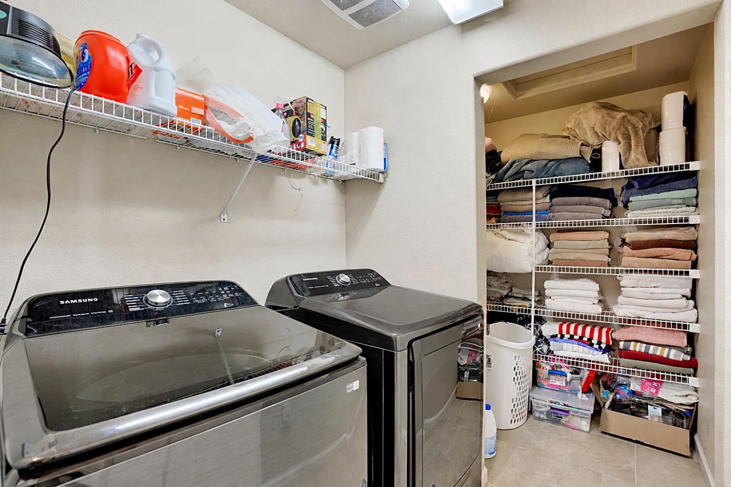 3507 Carmelita Ave, Clovis, CA 93619