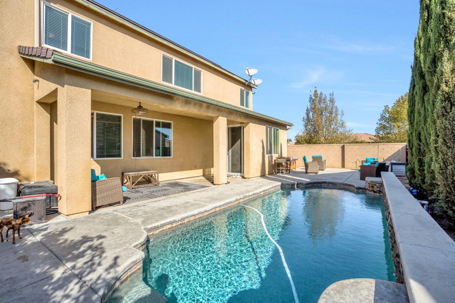 3507 Carmelita Ave, Clovis, CA 93619
