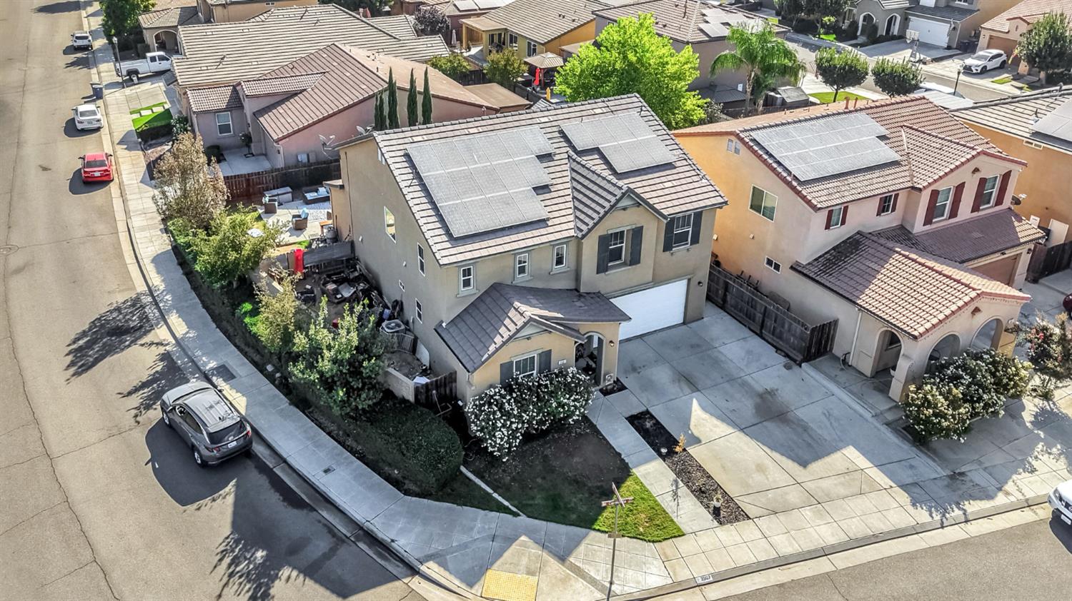 3507 Carmelita Ave, Clovis, CA 93619