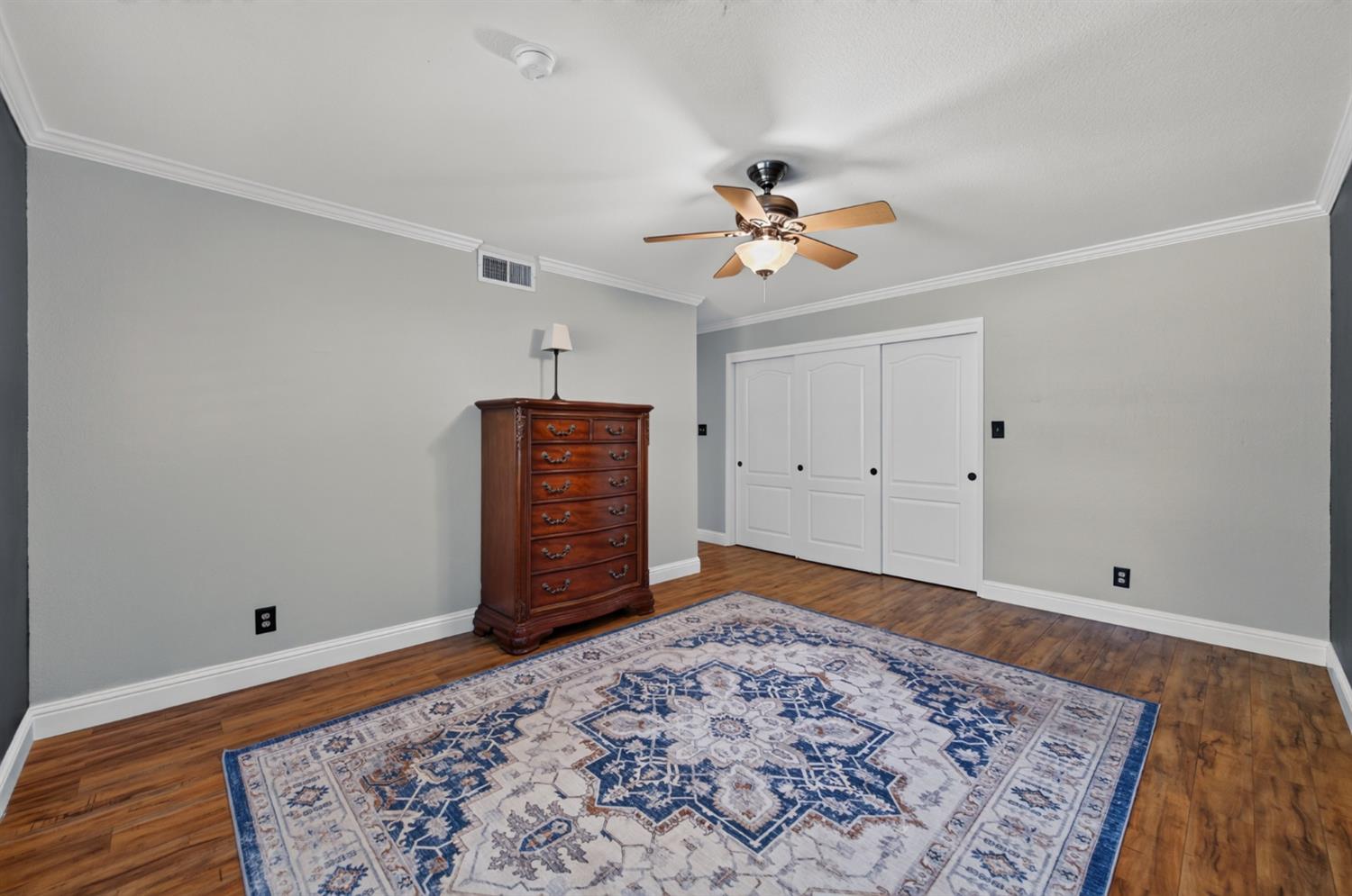 183 W Indianapolis Ave, Fresno, CA 93705