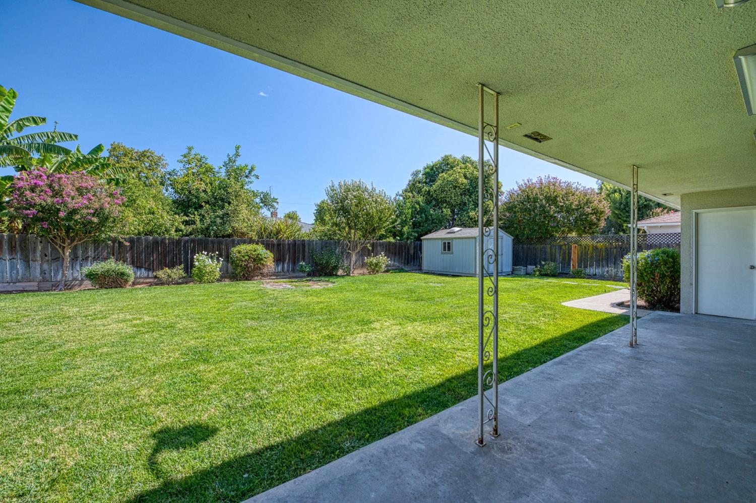 6350 N 10Th St, Fresno, CA 93710