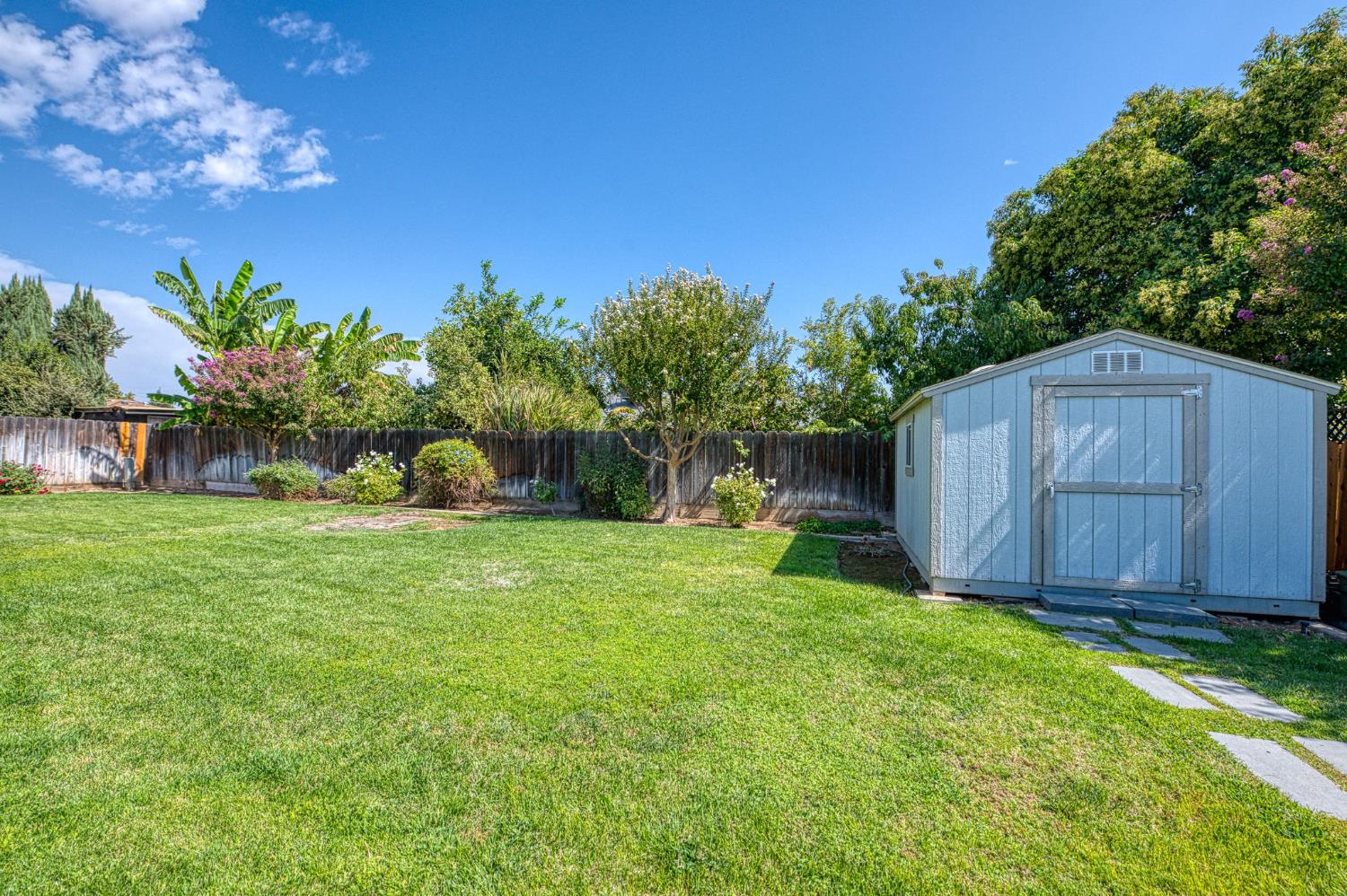 6350 N 10Th St, Fresno, CA 93710