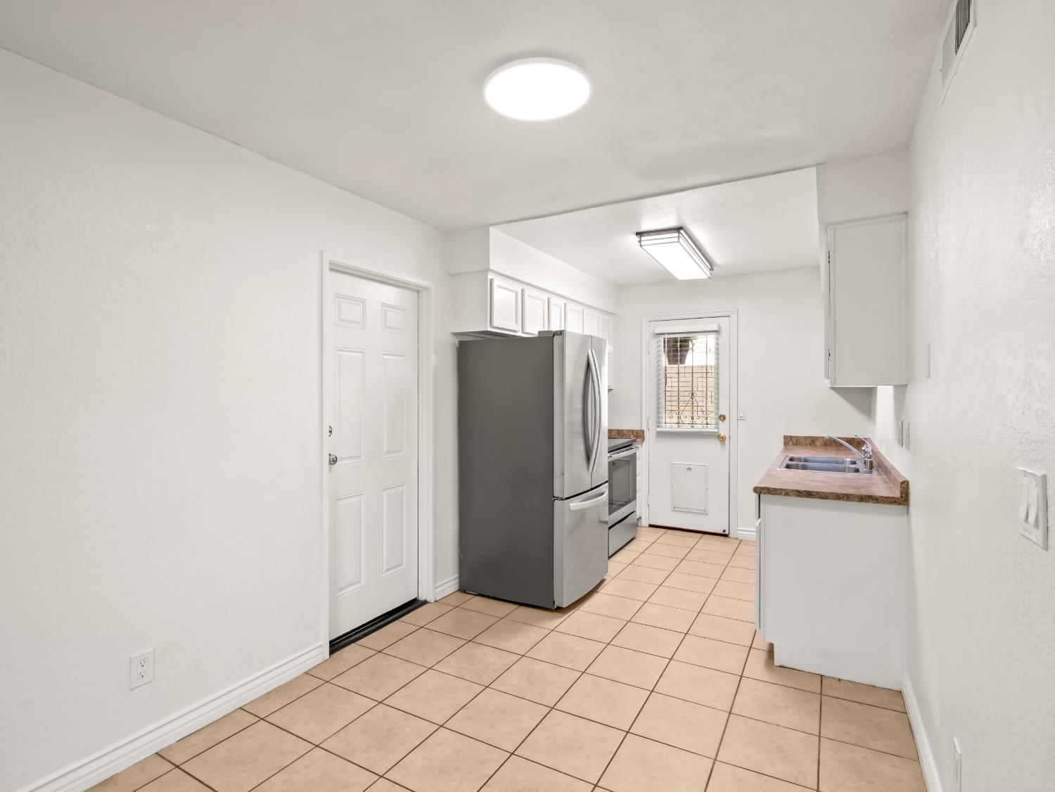 5145 E Lane Ave #114, Fresno, CA 93727
