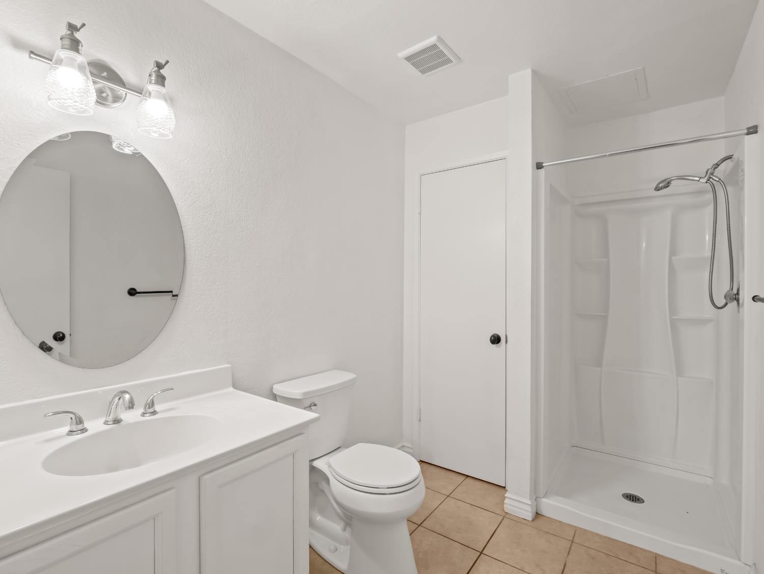 5145 E Lane Ave #114, Fresno, CA 93727