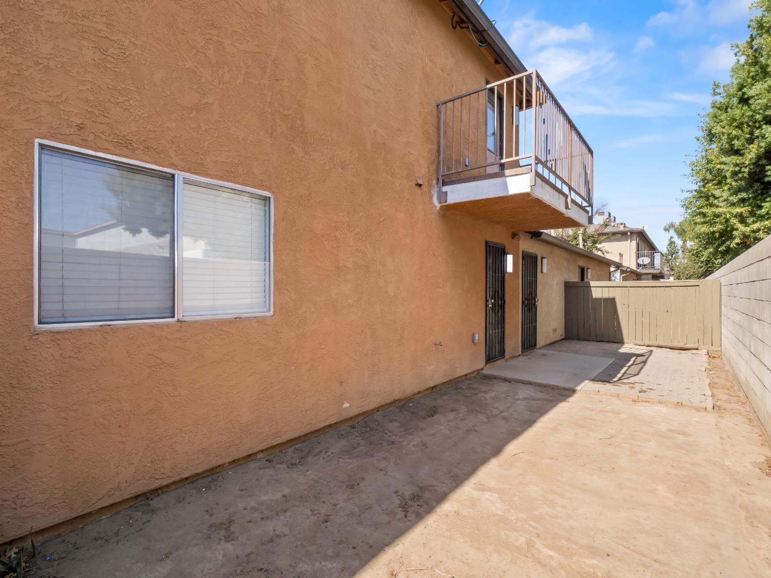 5145 E Lane Ave #114, Fresno, CA 93727