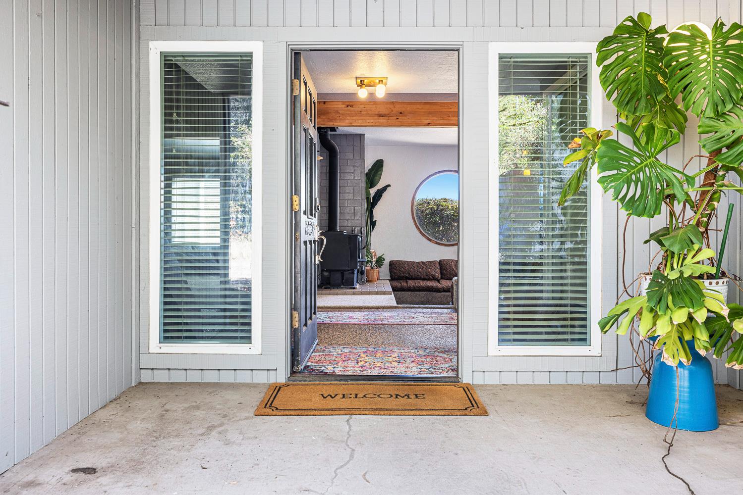 4606 N Kittyhawk Ave, Sanger, CA 93657
