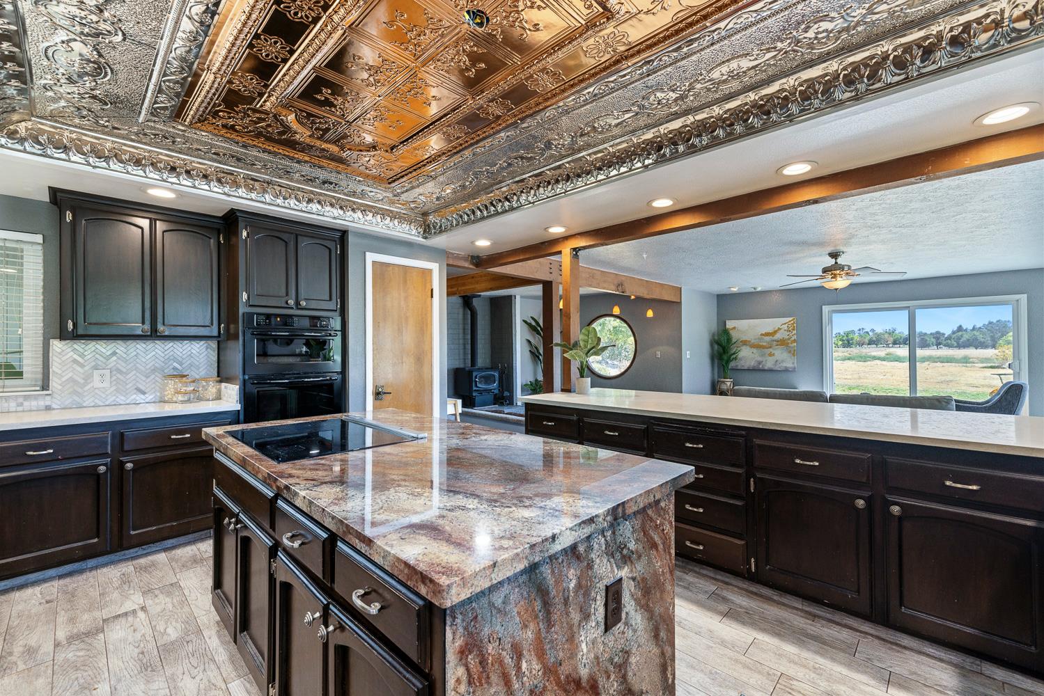 4606 N Kittyhawk Ave, Sanger, CA 93657