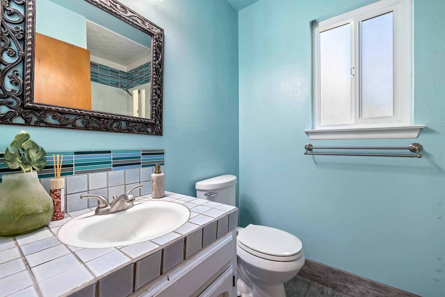 4606 N Kittyhawk Ave, Sanger, CA 93657
