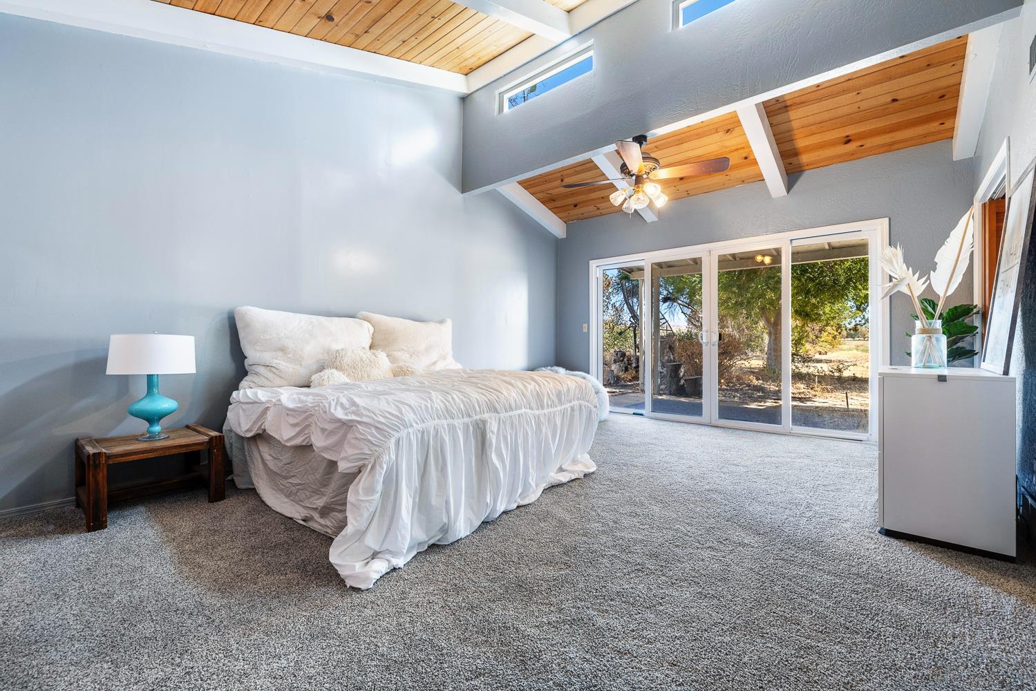 4606 N Kittyhawk Ave, Sanger, CA 93657
